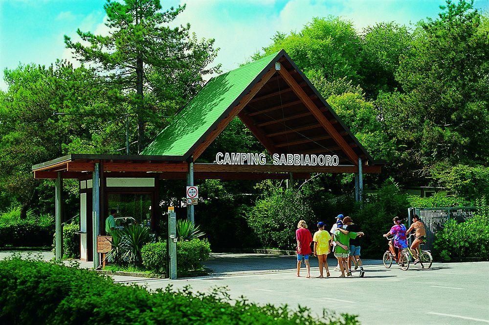 فندق لينانو سابيادوروفي  Camping Sabbiadoro المظهر الخارجي الصورة